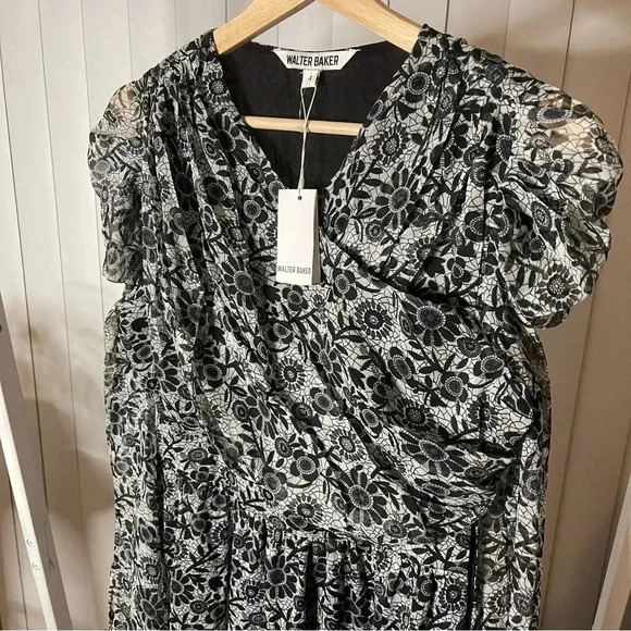 Walter Baker Black Floral Dress - NWT Size 4 - Picture 4 of 8